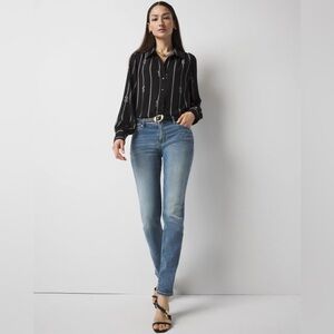 White House Black Market Mid rise Slim Classic Blue Women's Jeans 0